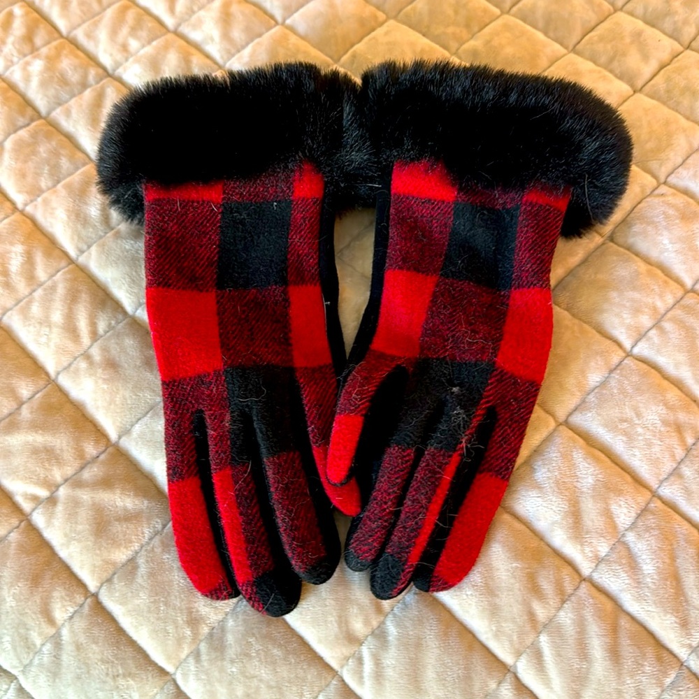 Plaid Gloves with faux Mink Trim